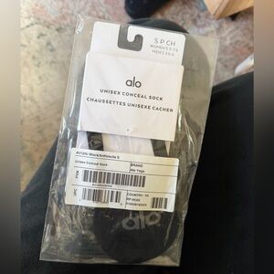 ALO Yoga black Unisex Casual Socks